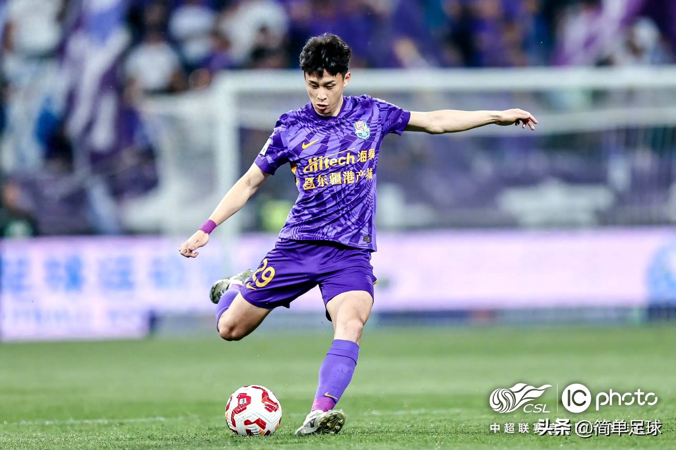 中超-阿代米传射建功哈达斯破门津门虎2-1梅州