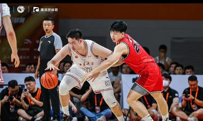 包含清华三名球员计划参加CBA选秀，杨曦皓不出意外会是状元的词条