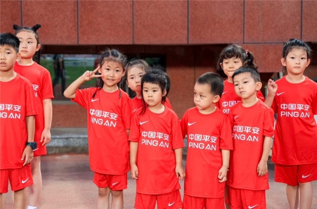 有钱了！7500万巨款到账，宋凯亲自出马，助力中国足球队