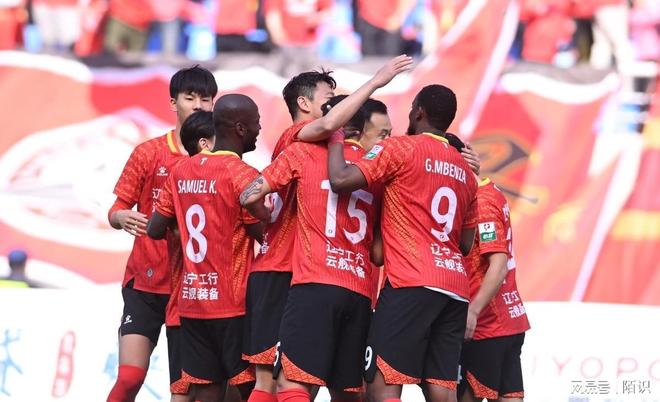 随着石家庄1-1，南通1-0，大连3-1南京，中甲最新积分榜的简单介绍
